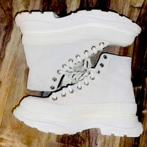 Alexander McQueen boots size 10